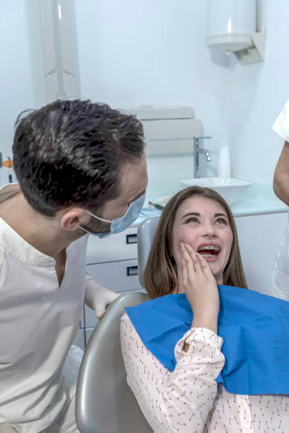 Best Mobile Emergency Dentist in Martinsvle, IL